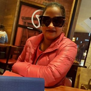 Meet your Posher, Deepa